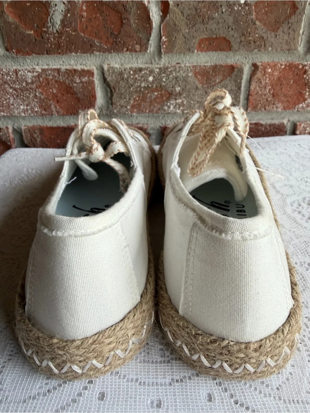 Blowfish Malibu Lace-Up Espadrille Sneakers. Size 7.5.